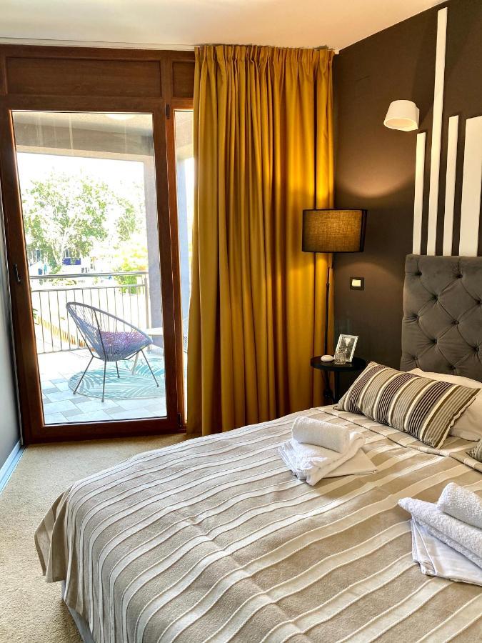 Bed And Breakfast Veja'S Krk Town Exterior photo